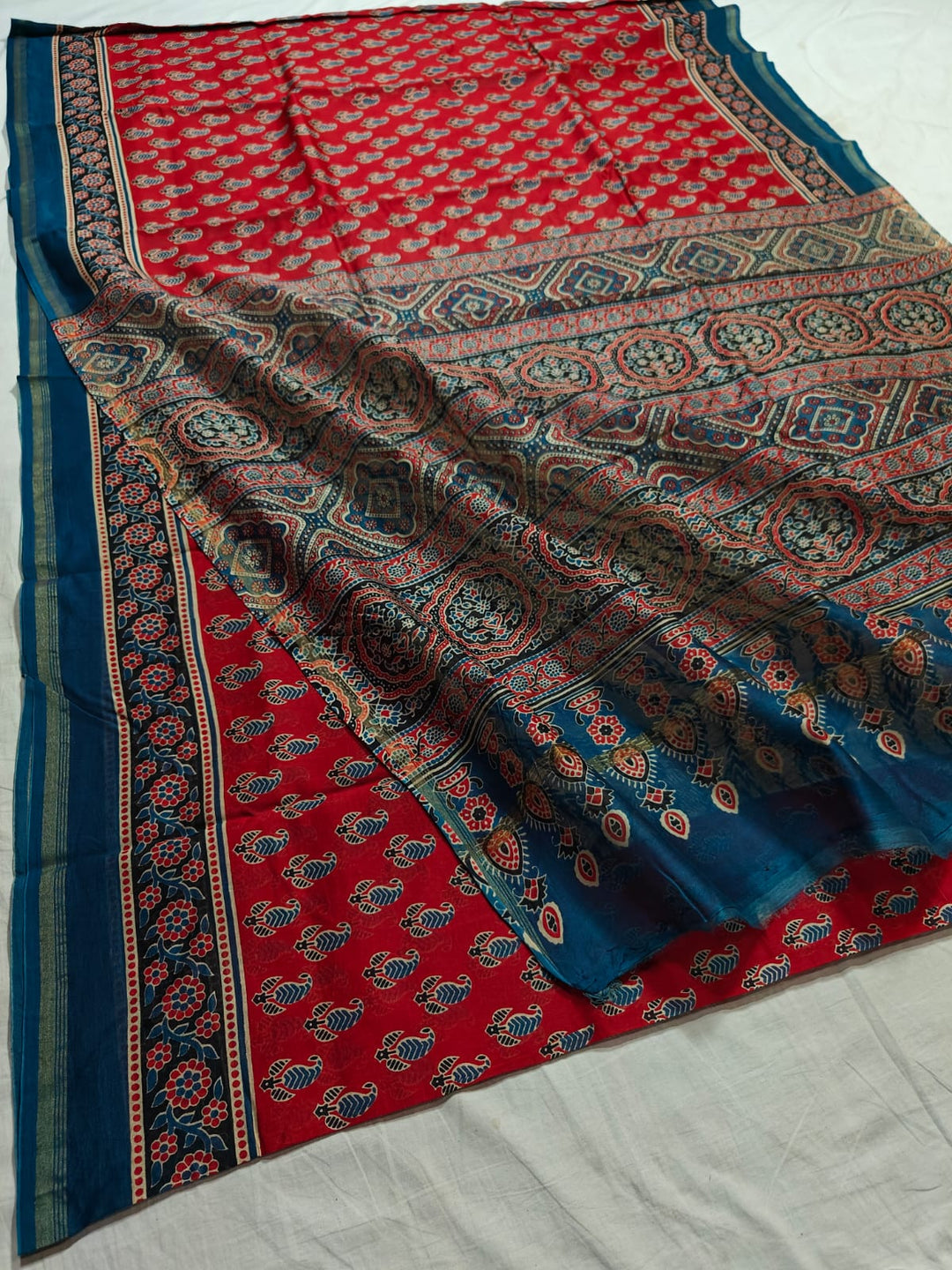 Pure Chanderi Silk Saree With Azrak Print With Blouse .