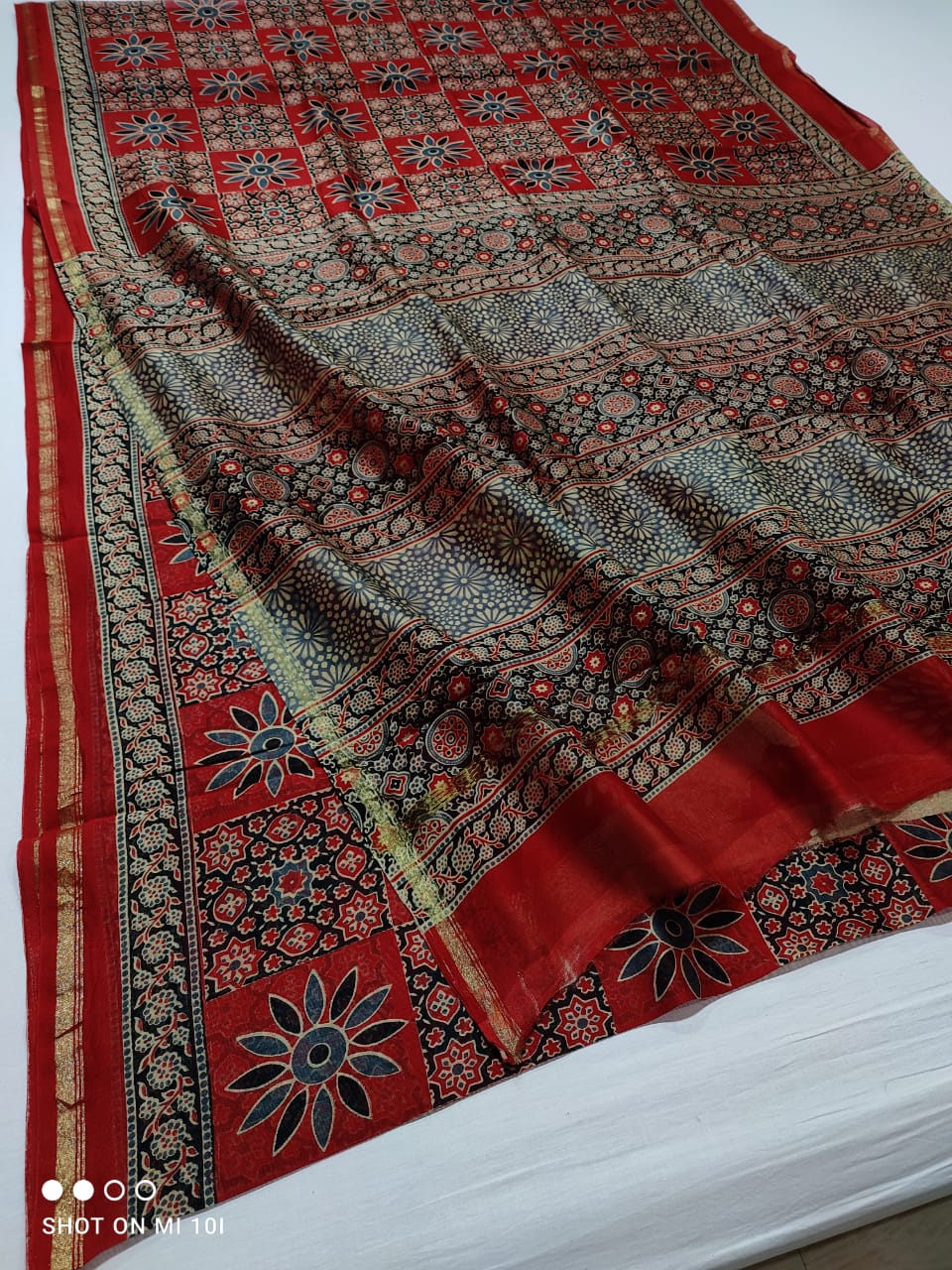 Pure Chanderi Silk Saree With Azrak Print With Blouse .