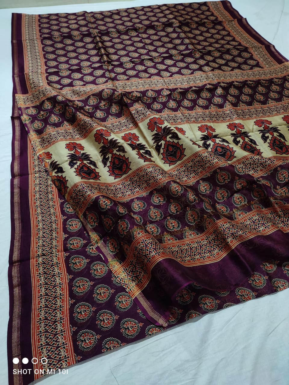 Pure Chanderi Silk Saree With Azrak Print With Blouse .