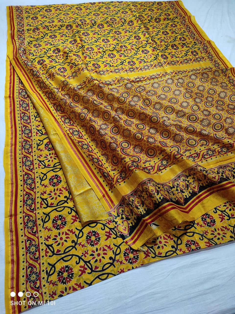 Pure Chanderi Silk Saree With Azrak Print With Blouse .