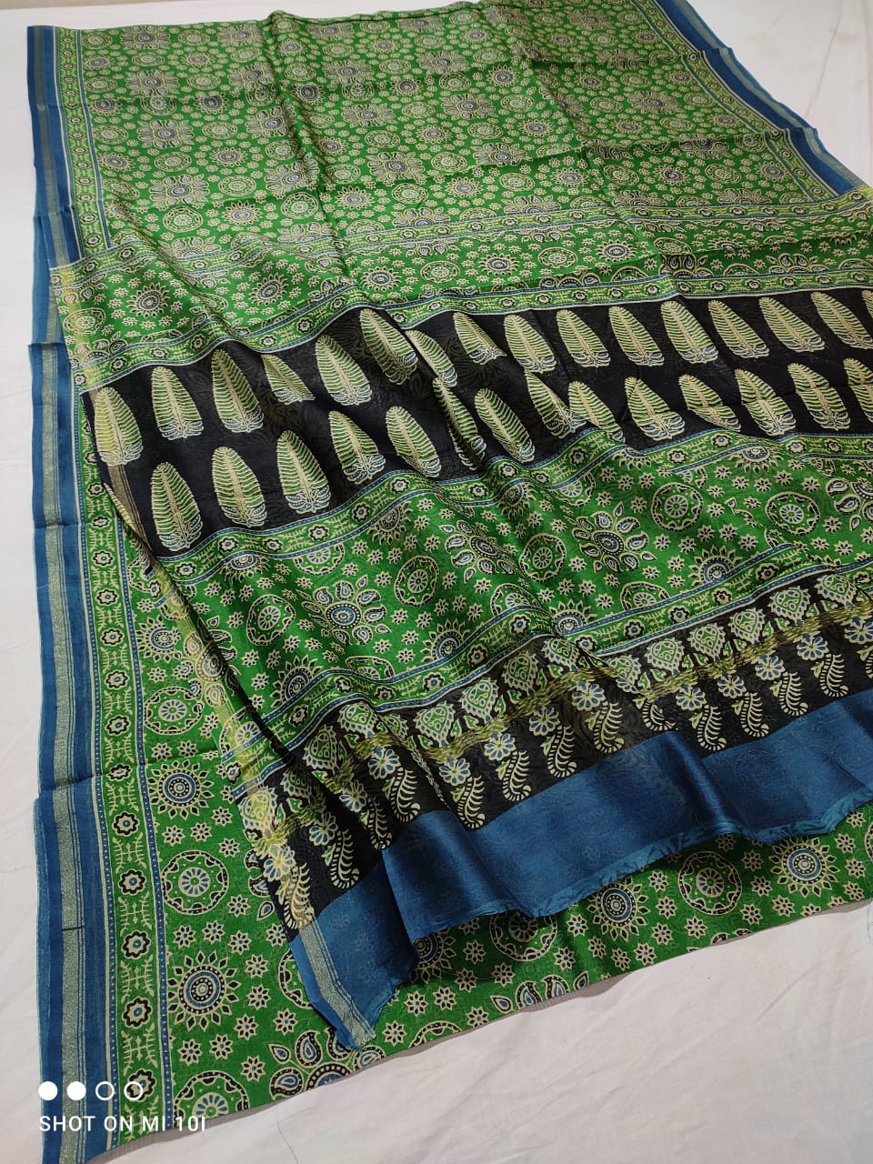 Pure Chanderi Silk Saree With Azrak Print With Blouse .
