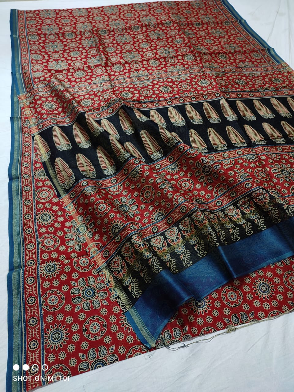 Pure Chanderi Silk Saree With Azrak Print With Blouse .
