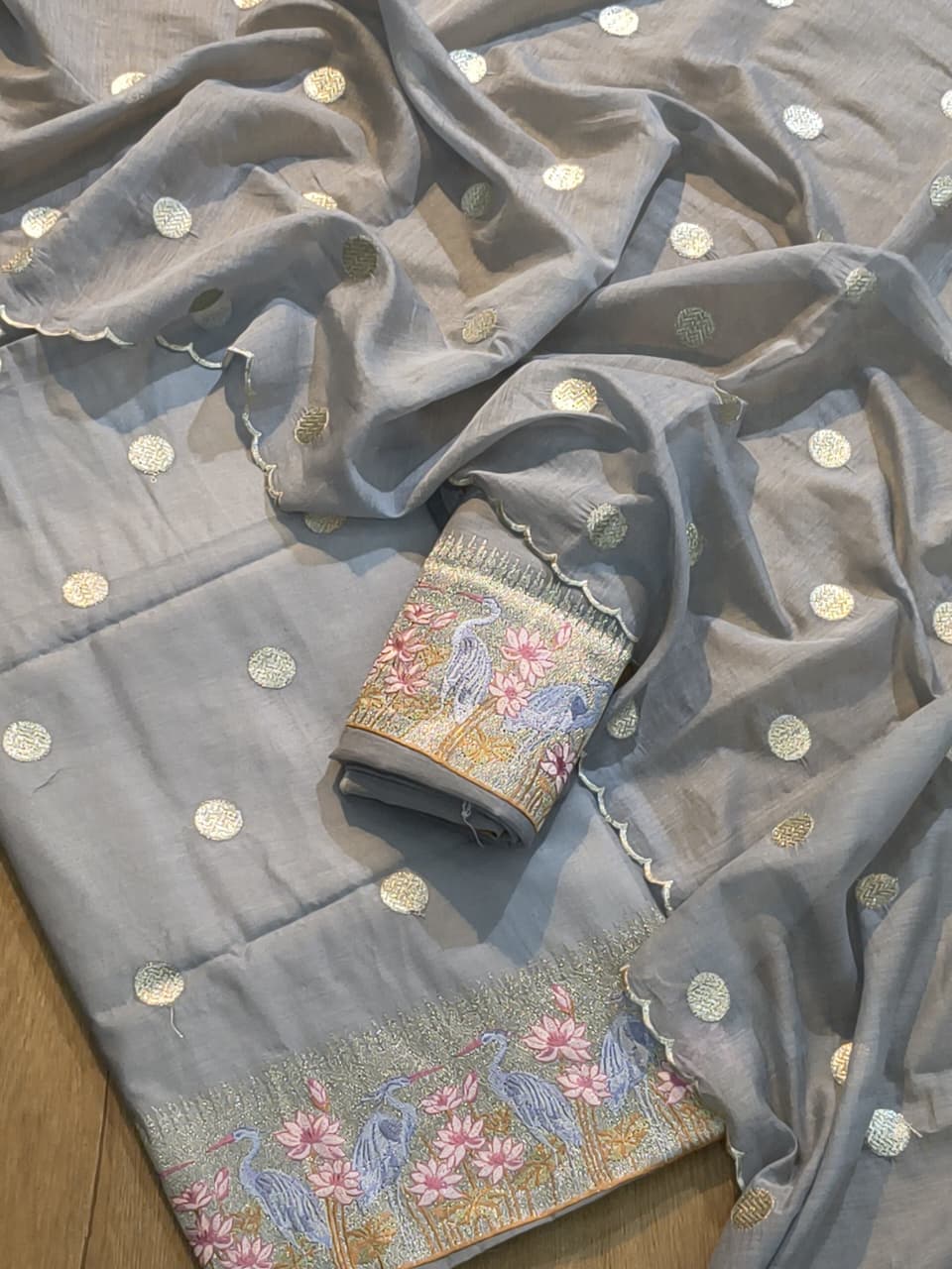 Pure Banarasi Mulmul Silk Pathni Embroidery Work Unstitched Suit.