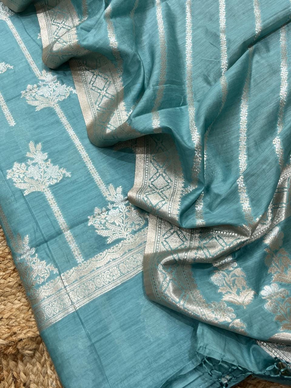 Pure Banarasi Resham Chanderi Silk Zari Weaved  Unstitched Suit .