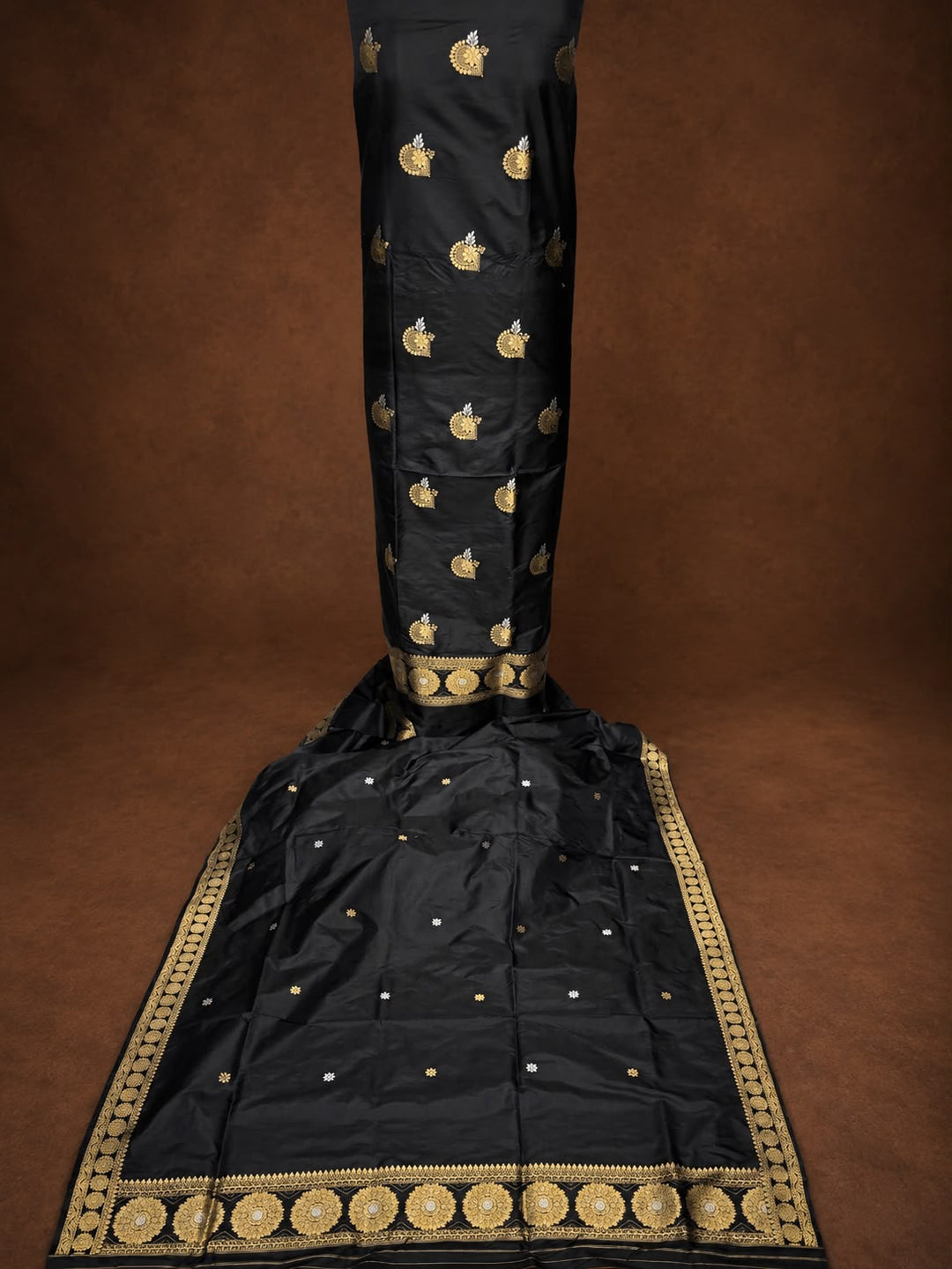 Pure Katan Silk 3 PC Unstitched Suit With Khadwa Buti Work .