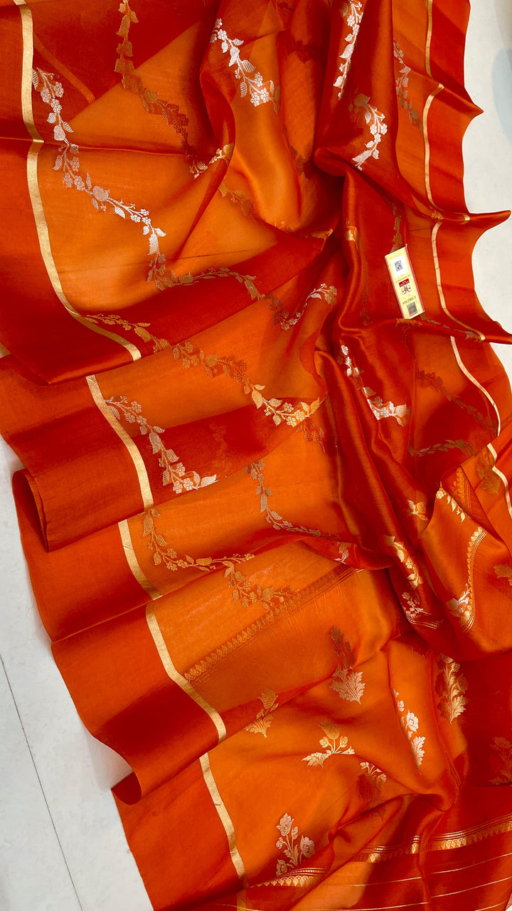 Exclusive Pure Banarasi Handloom Weaved Kora Silk Saree With Satin Border ( Silk Mark Certified)