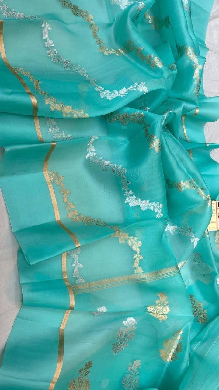 Exclusive Pure Banarasi Handloom Weaved Kora Silk Saree With Satin Border ( Silk Mark Certified)