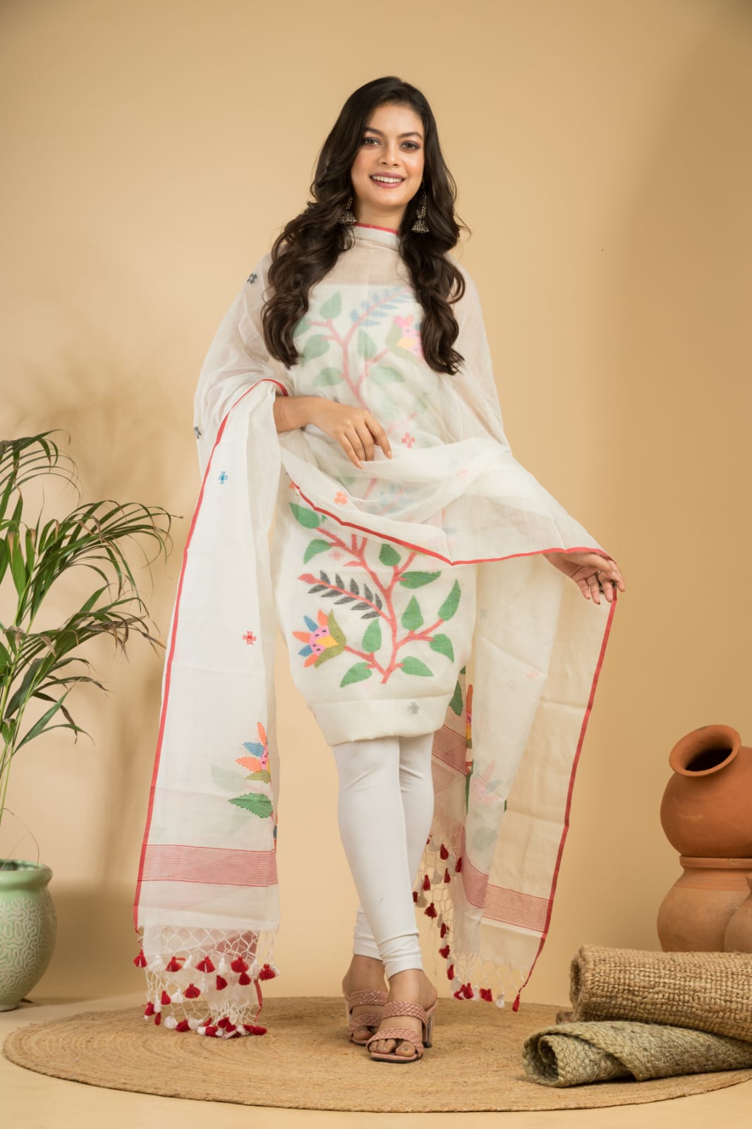 Exclusive Muslin Jamdani 2 pc Unstitched Suit.