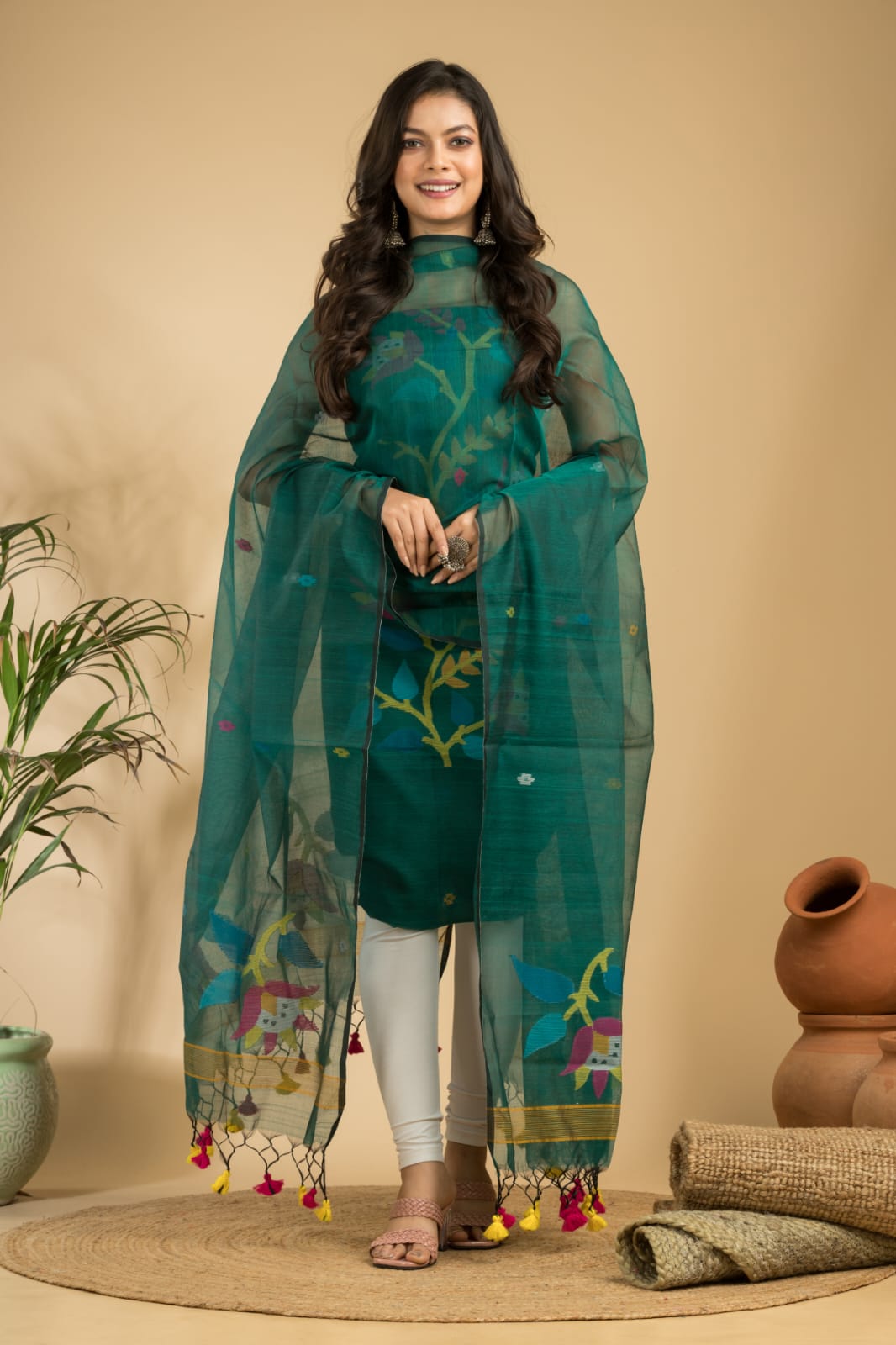 Exclusive Muslin Jamdani 2 pc Unstitched Suit.