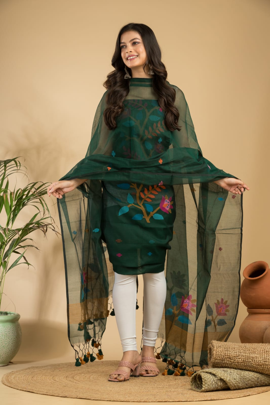 Exclusive Muslin Jamdani 2 pc Unstitched Suit.