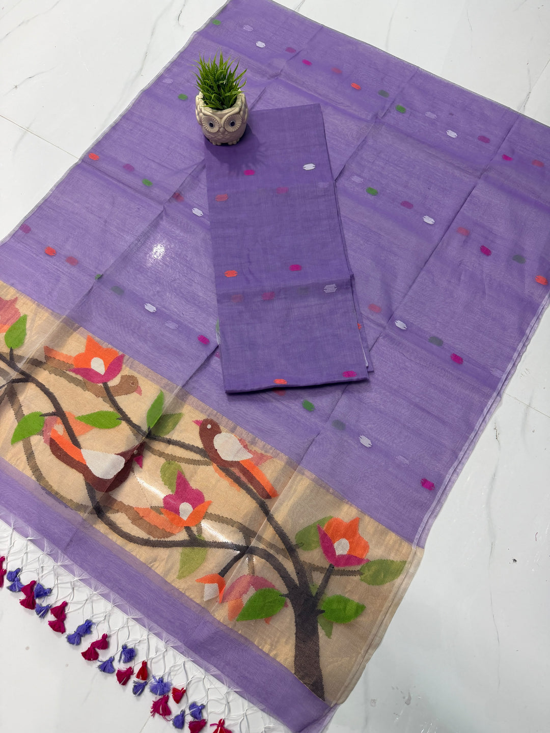 Exclusive Muslin Jamdani 2 pc Unstitched Suit.