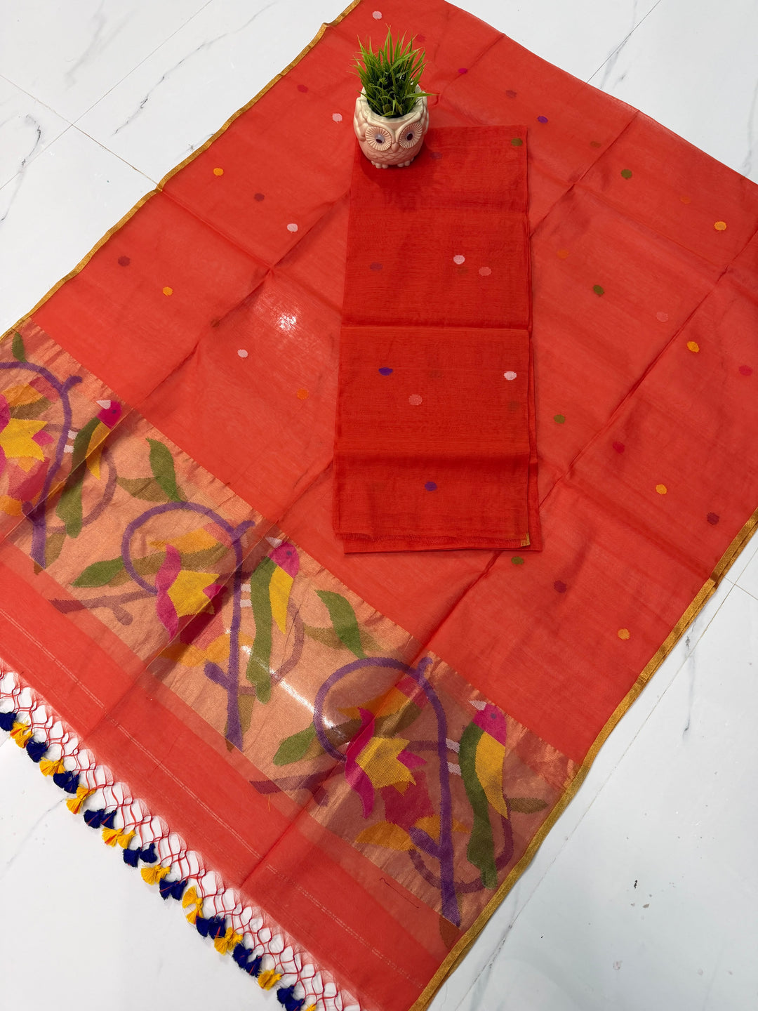 Exclusive Muslin Jamdani 2 pc Unstitched Suit.