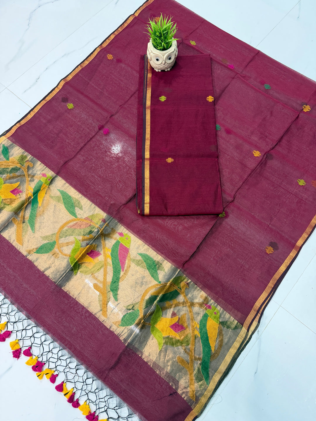 Exclusive Muslin Jamdani 2 pc Unstitched Suit.