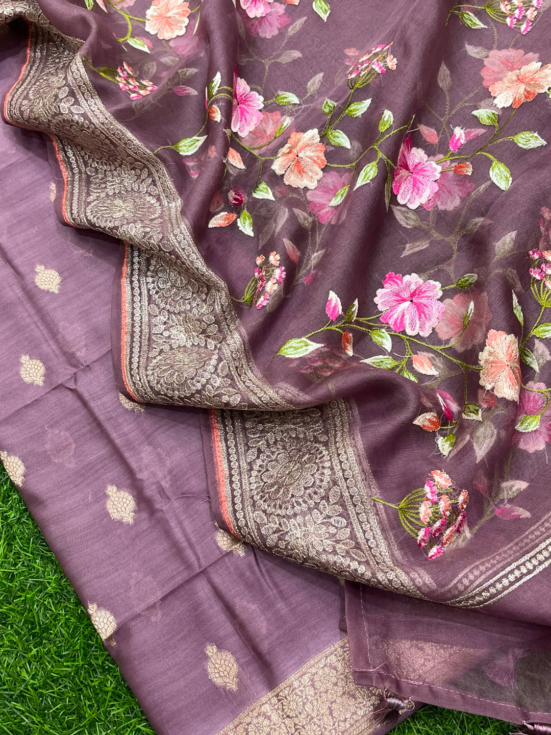Pure Banarasi Resham Chanderi Silk Unstitched Suit With Organza Silk Dupatta