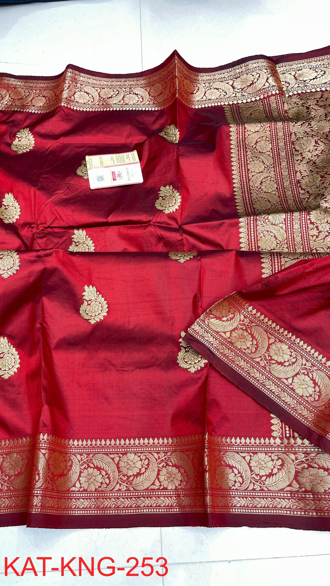 Pure Handloom kanjivaram Katan Silk saree.