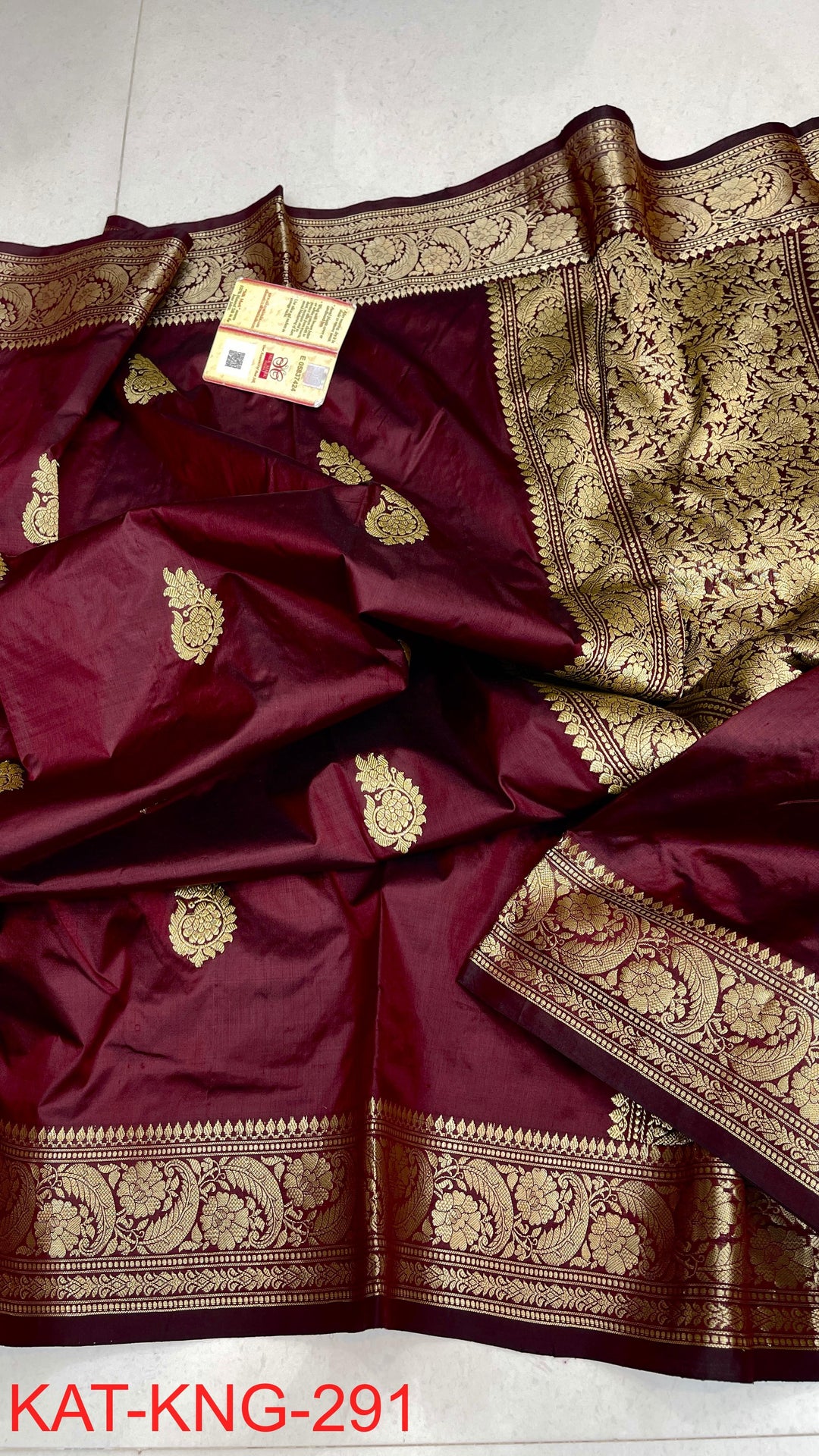 Pure Handloom kanjivaram Katan Silk saree.