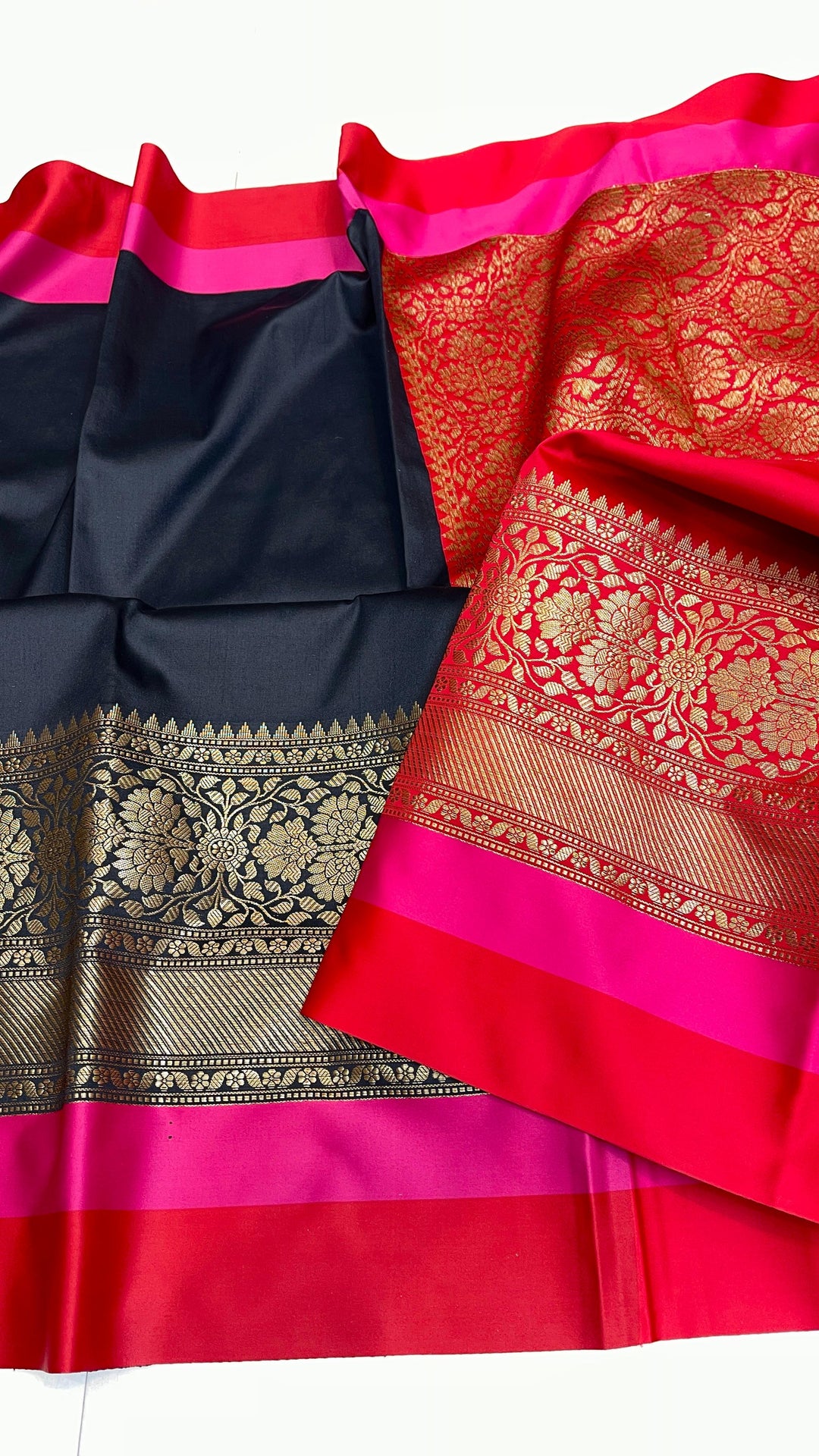 Premium Banarasi Soft Silk Saree With Zari weaved Border