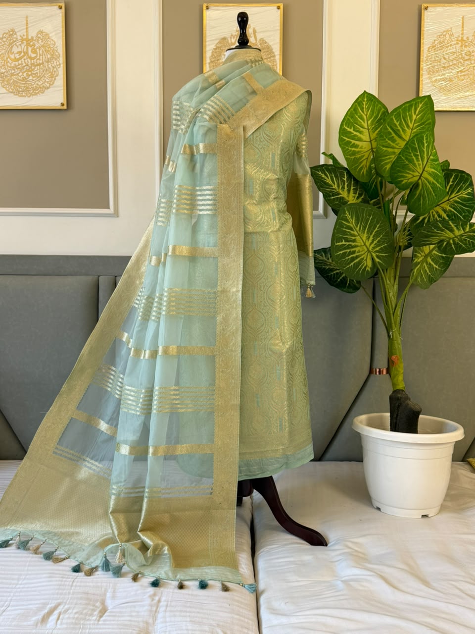 Banarasi Brocade Unstitched Suit With Organza Zari Weaved Dupatta.