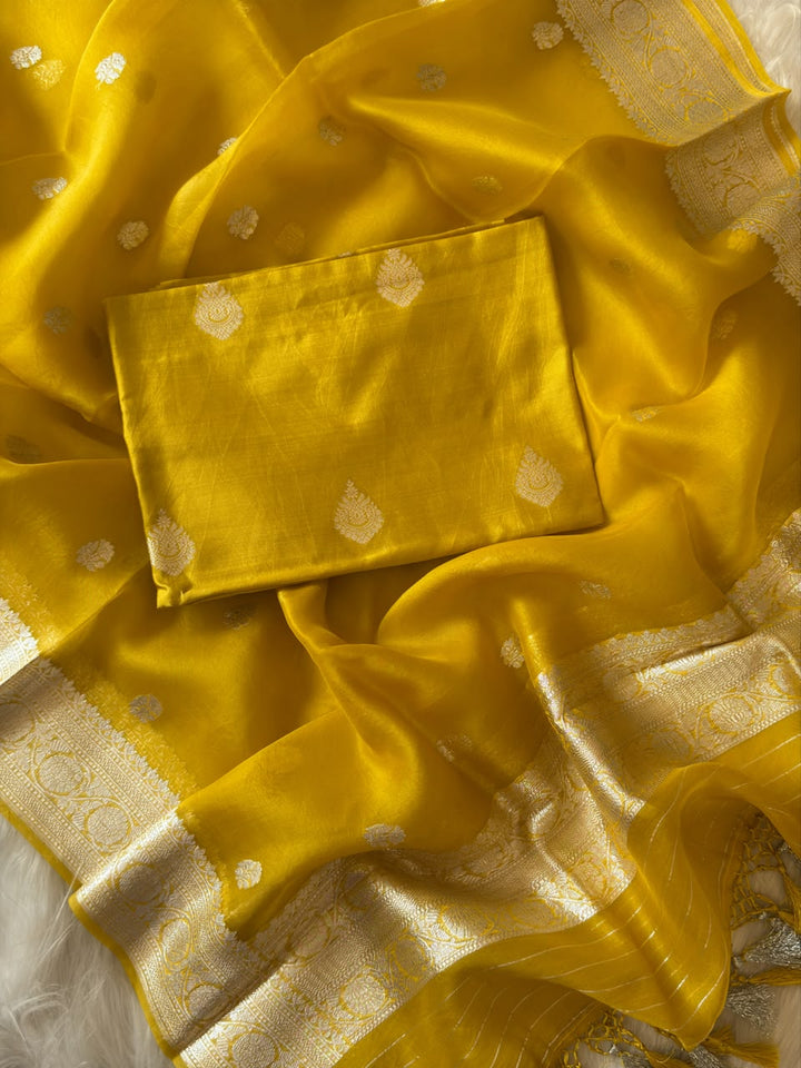 Pure Banarasi Kora Organza Unstitched Suit With Khadwa Work and Chiniya Dupatta