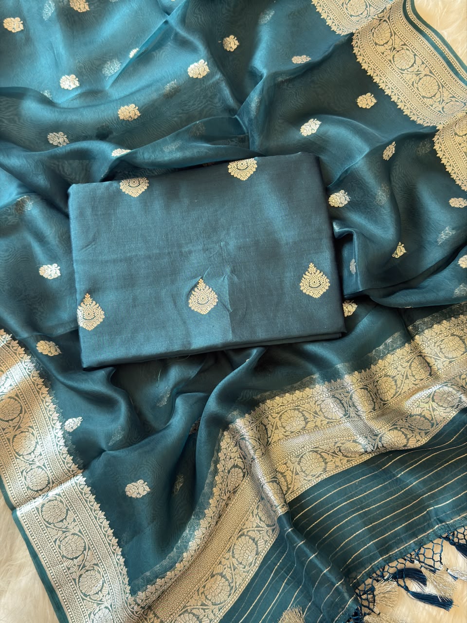 Pure Banarasi Kora Organza Unstitched Suit With Khadwa Work and Chiniya Dupatta