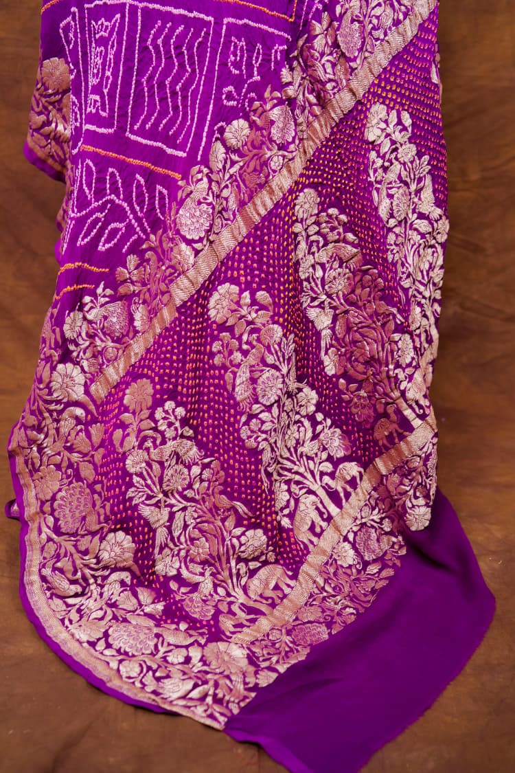 Pure Khaddi georgette Saree with Sarkam Bandhani Work