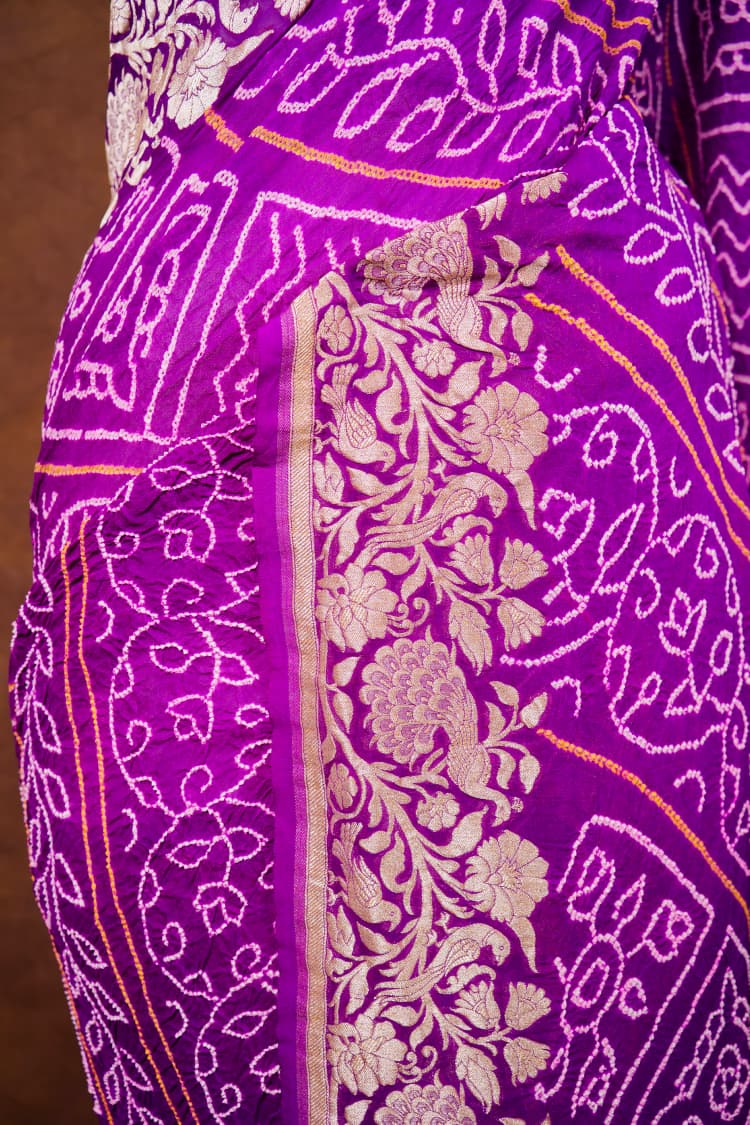 Pure Khaddi georgette Saree with Sarkam Bandhani Work