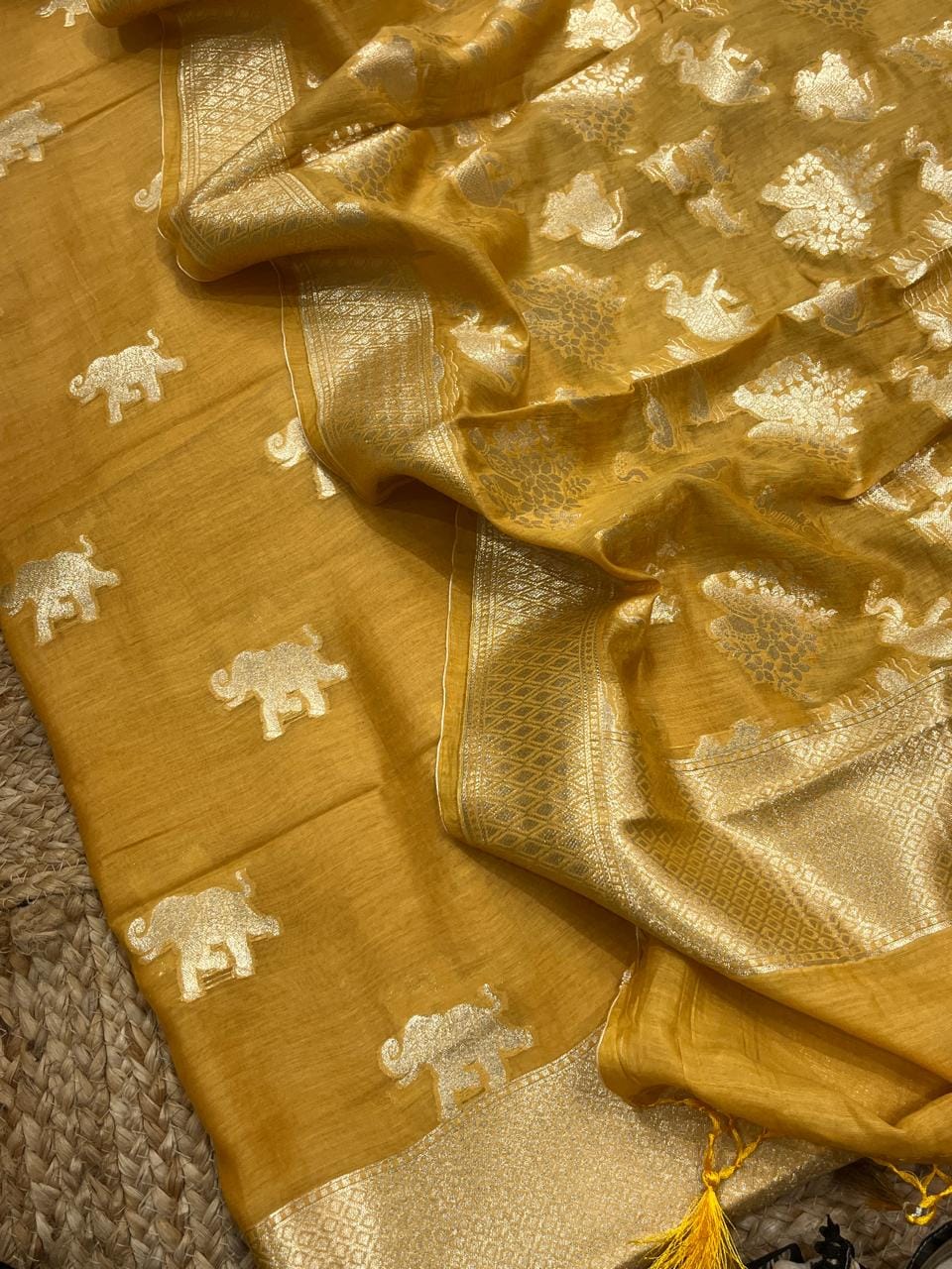 Pure Banarasi Mul Chanderi Silk Zari Weaved Unstitched Suit.