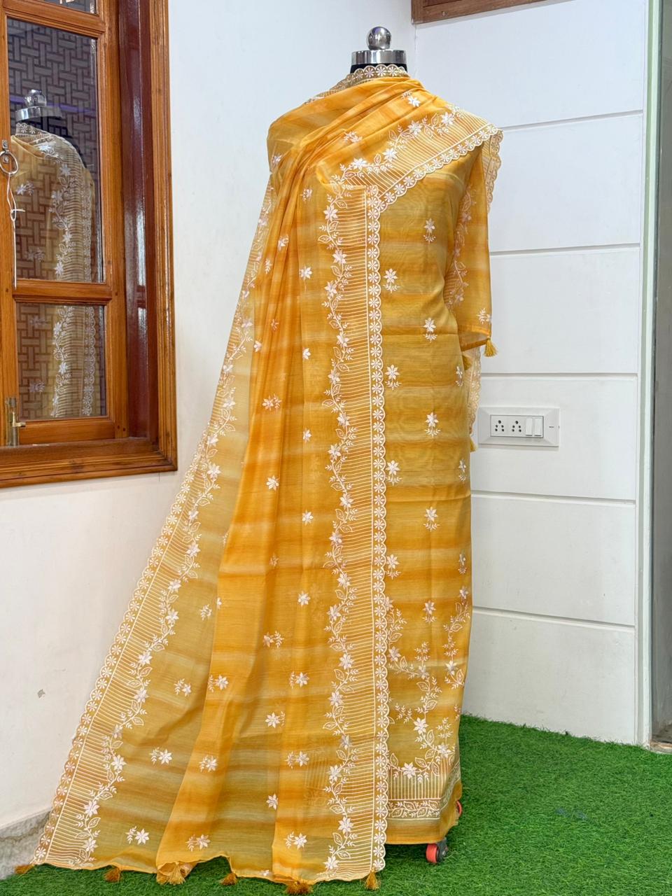 Exclusive Banarasi Mal Chanderi Multi Slub Embroidery Suit With Dupatta