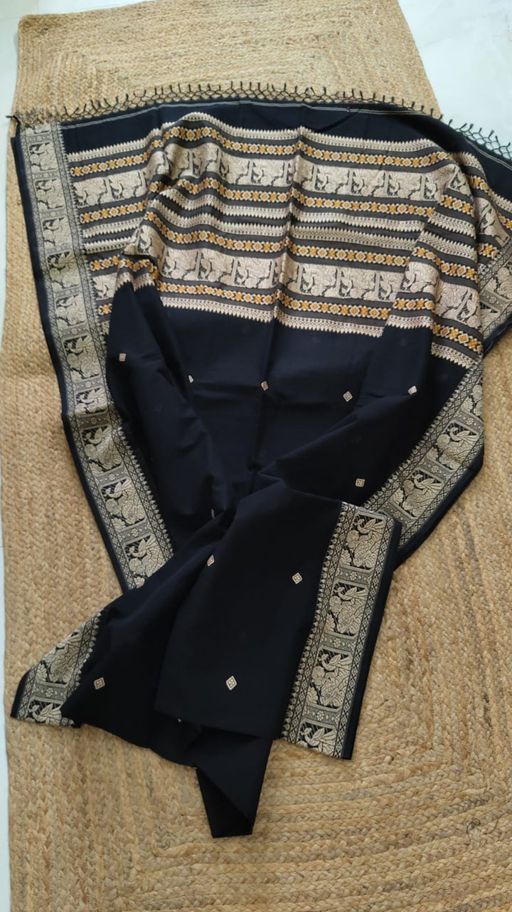 Pure Cotton Baluchuri Saree With Blouse (100count).