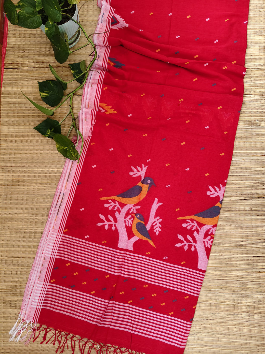 Pure Cotton Handloom Jamdani Bird Motif Saree With Blouse