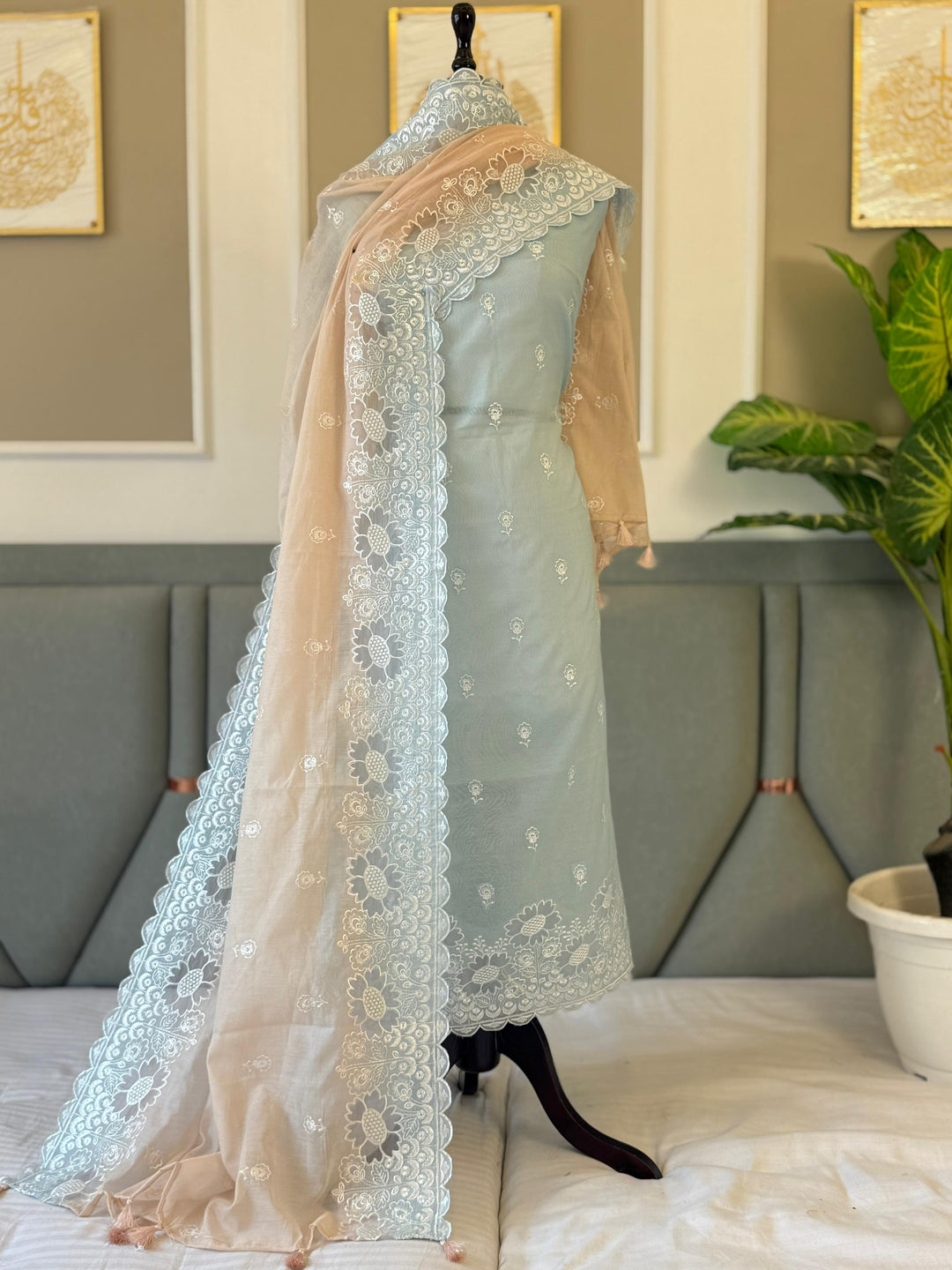 Pure Banarasi Mul Cotton Silk Embroidery Unstitched suit.