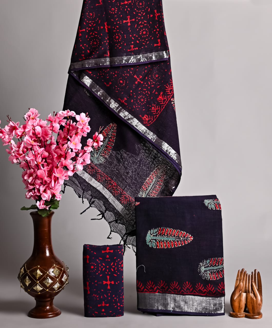 Hand Block Printed Linen Unstitched Suit .