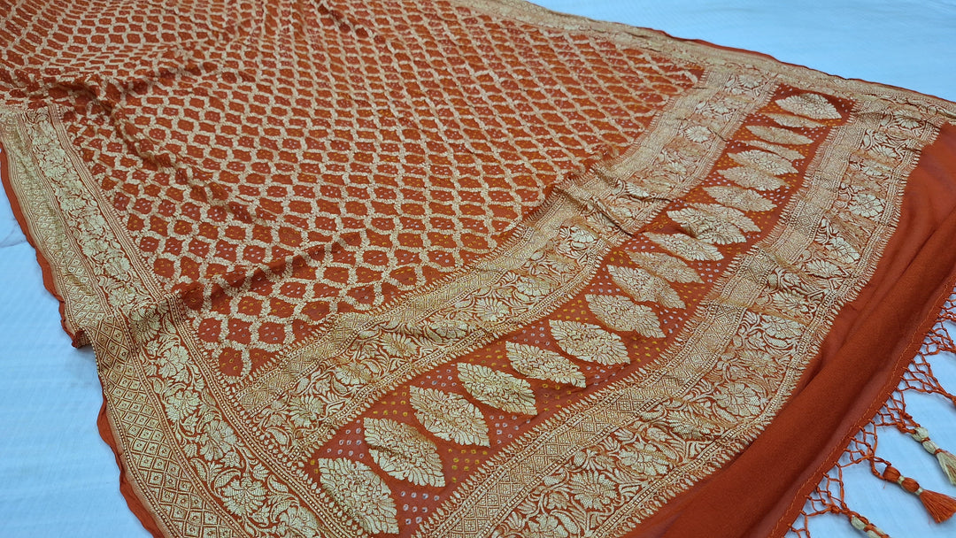 Pure Banarasi Handloom Khaddi Georgette Silk Dupatta With Bhandhej Print. ( Length-2.5 Meter )