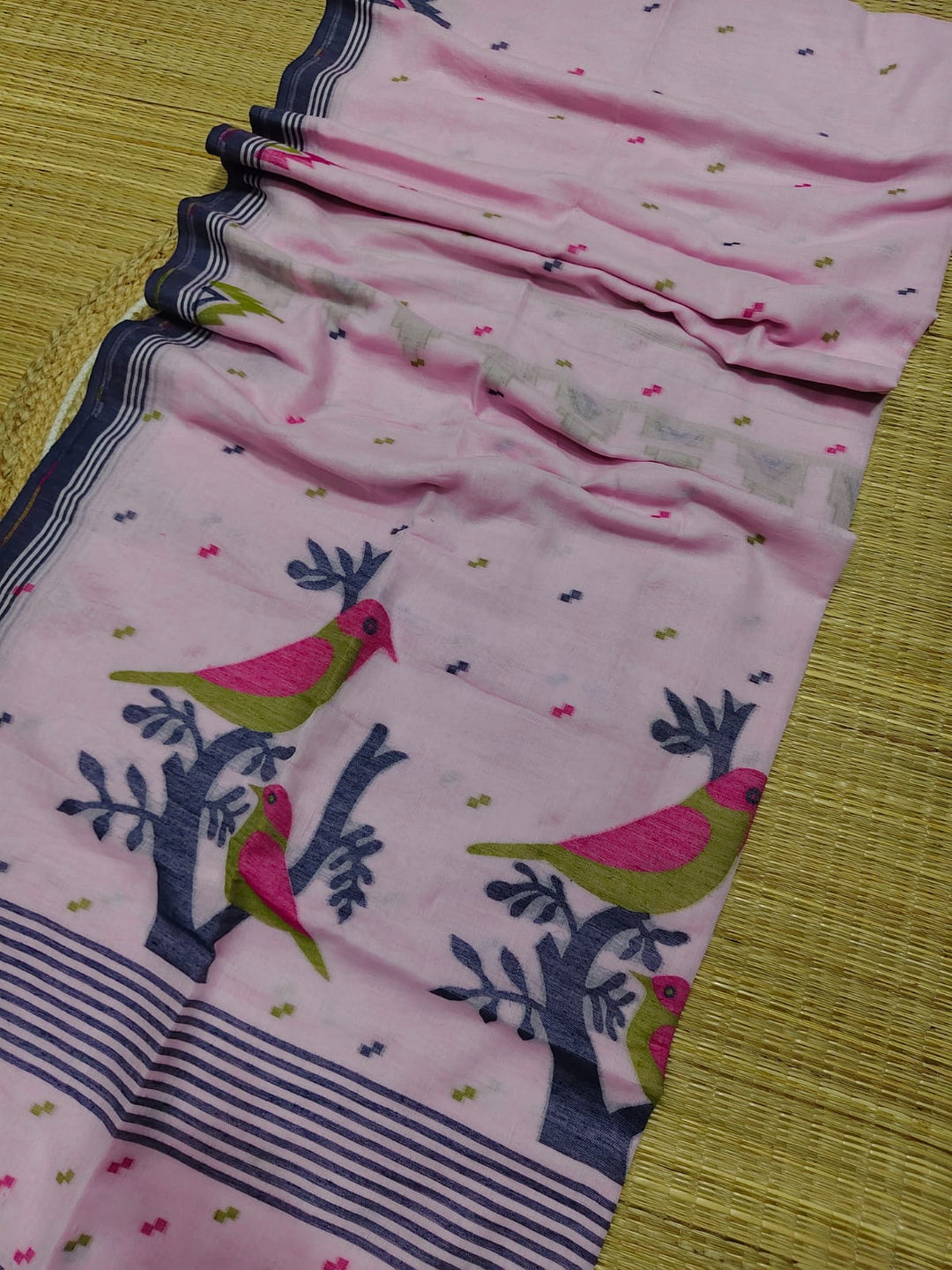 Pure Cotton Handloom Jamdani Bird Motif Saree With Blouse