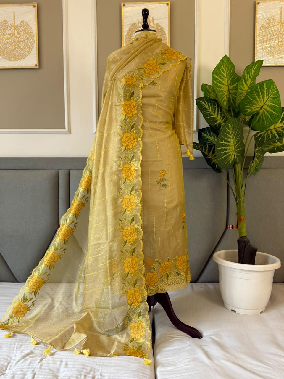 Exclusive Tissue Multi Thread Embroidery Work Unstitched Suit