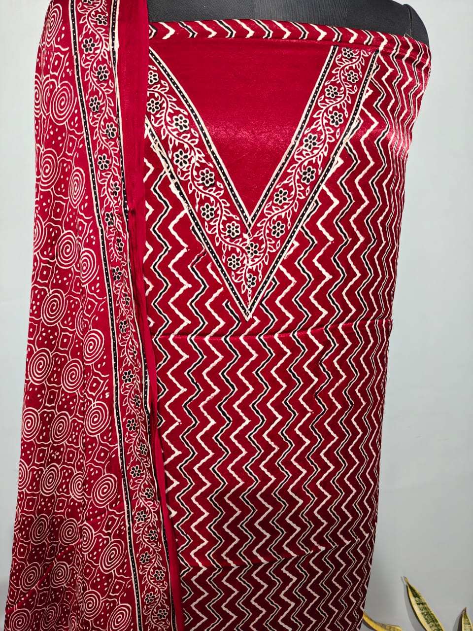 Pure Modal Silk Ajrakh Hend Block Zari Pallu Weaved 3pc Unstitched Suit