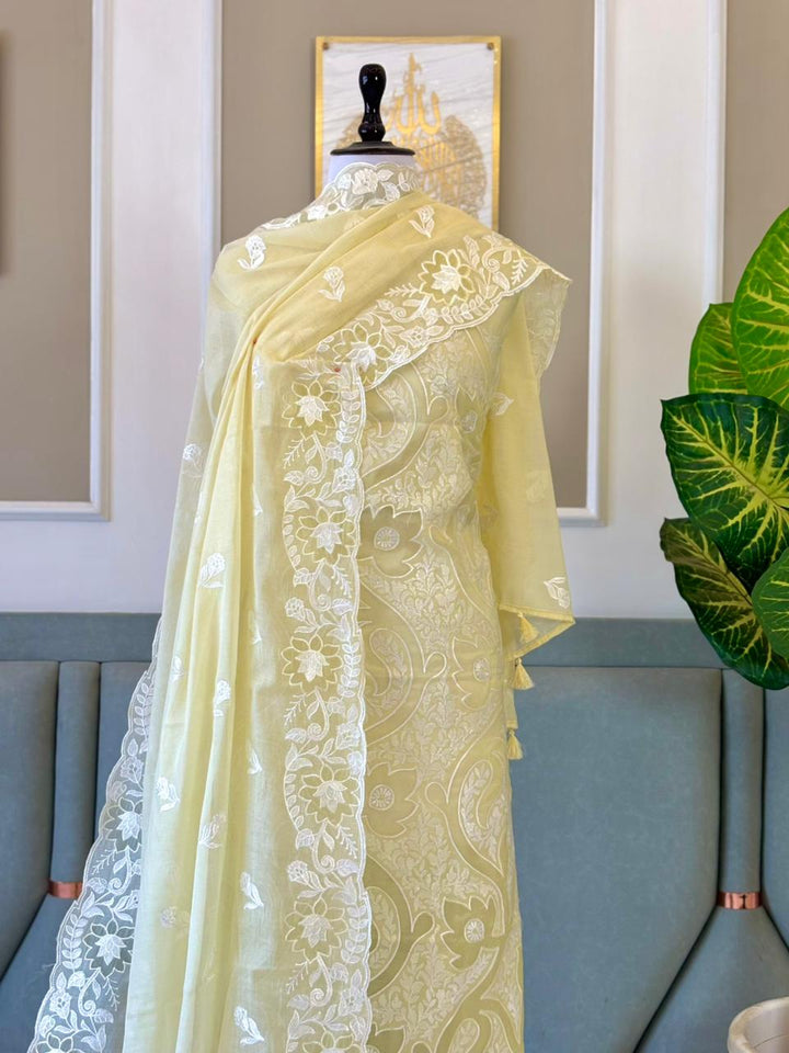 Pure Banarasi Mul Chanderi Silk Unstitched Suit With Embroidery Work