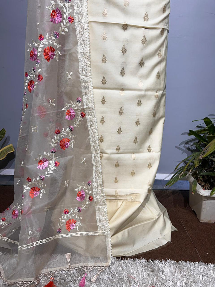 Pure Banarasi Resham Chanderi Silk Zari Weaved Suit With Organza Silk Embroidery Dupatta (