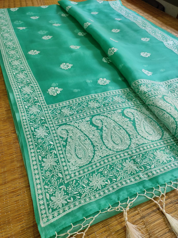 Pure Organza Silk Chikankari Embroidery Work  Saree .