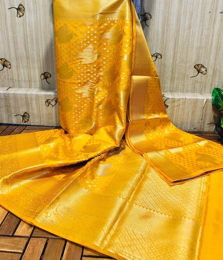 Semi Banarasi Georgette Dyeable Zari Weaving sarees With Rich Pallu & Border