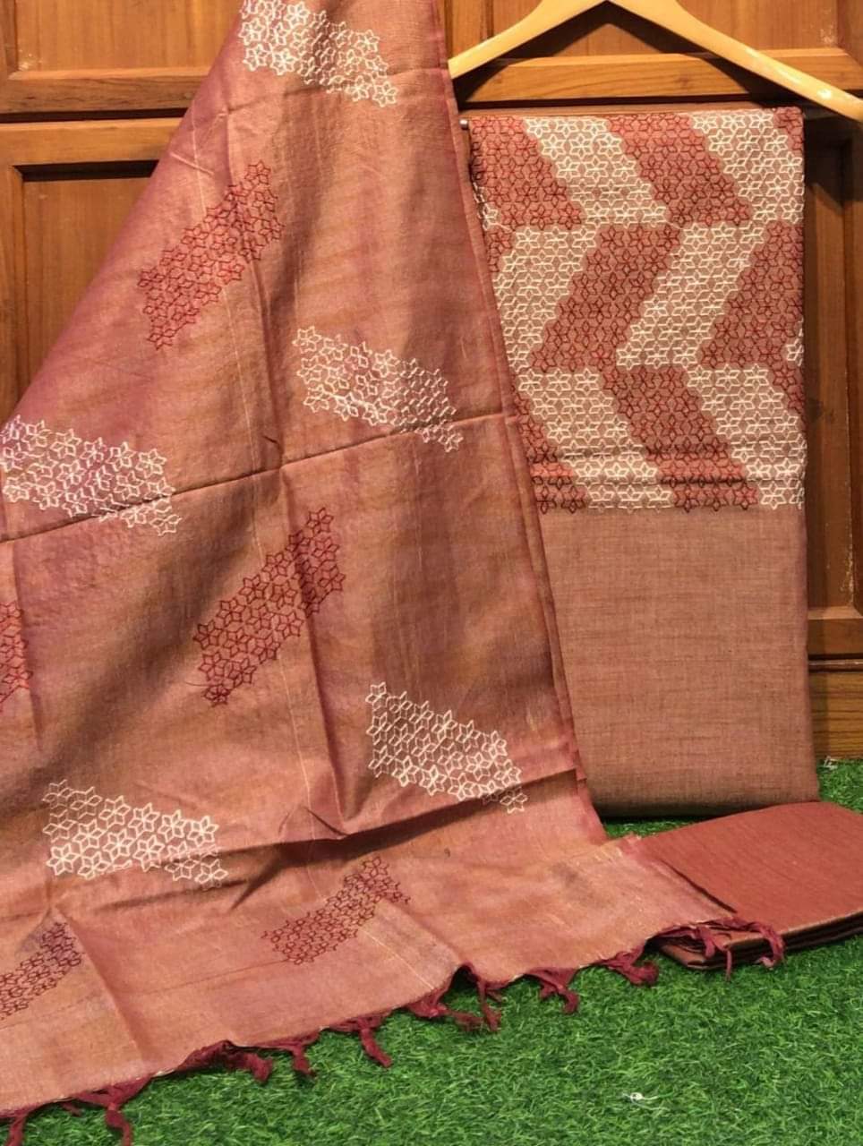 Pure Khaddi Cotton Embroidered Unstitched With Dupatta