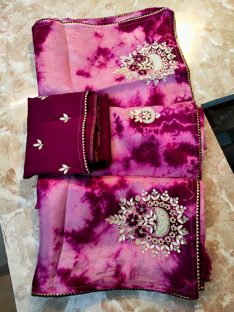 Pure Uppada Silk Printed Hand Work Saree With Contrast Blouse.(6.3Metr)
