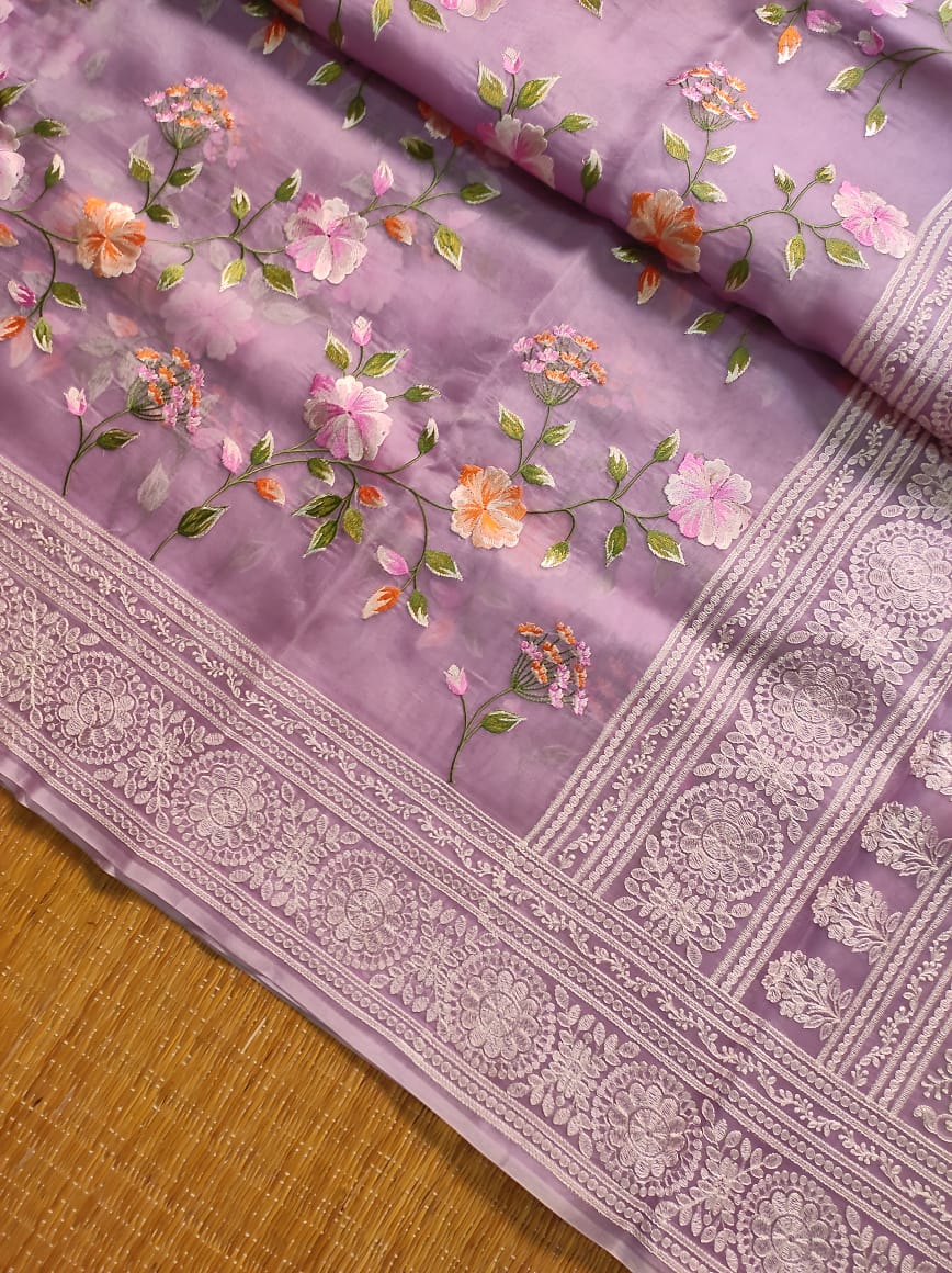 Pure Organza Silk Saree Multi Floral Jaal Work With Heavy Chikankari Pallu .