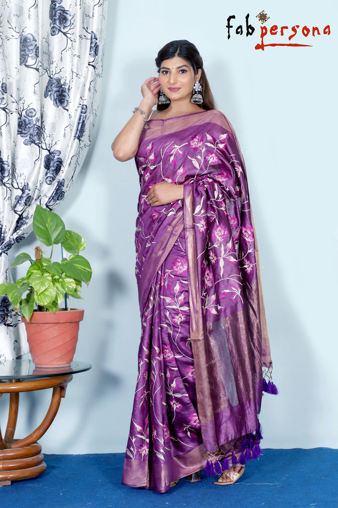 Pure Linen by silk Saree Embroidery Work.( length- 6.3 meter )