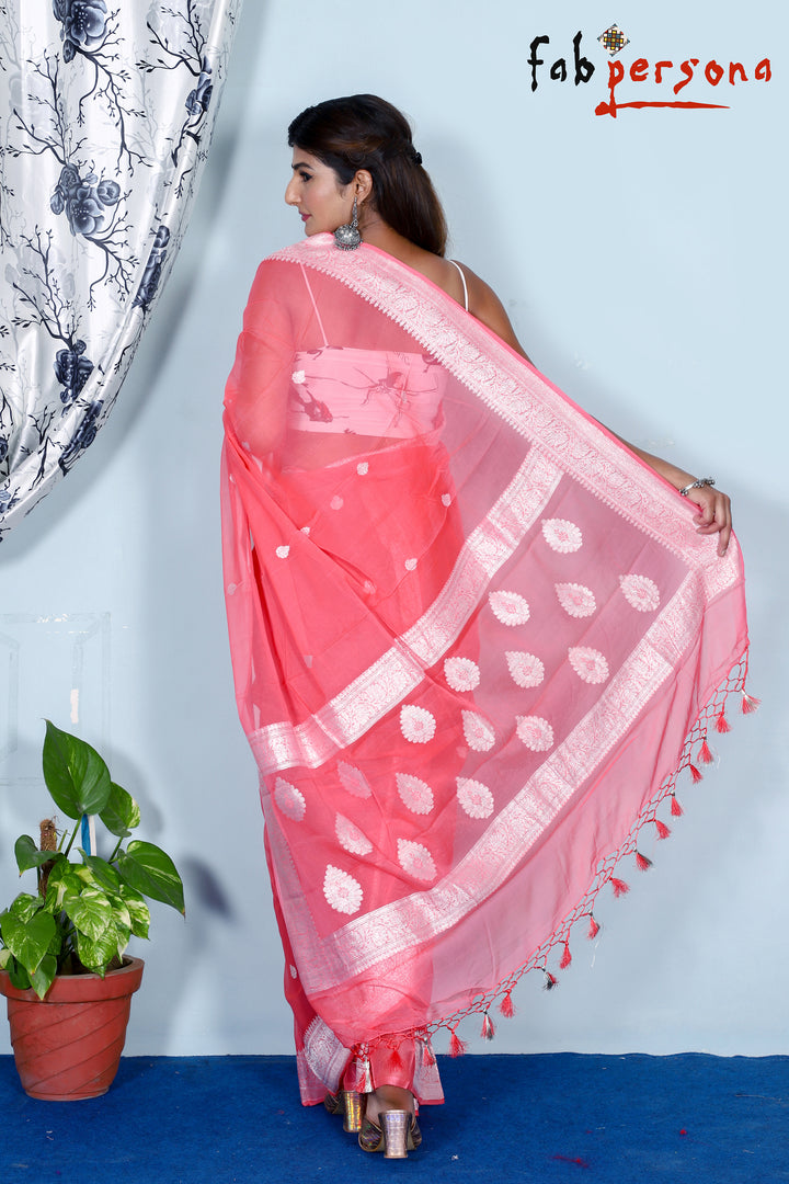 Pure Hand loom  Khaddi Georgette Saree with Silver Zari Weaving blouse  ( length- 6.3 meter )