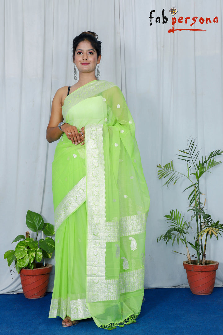 Pure Khaddi Chiffon Georgette Saree (6.2 meter)