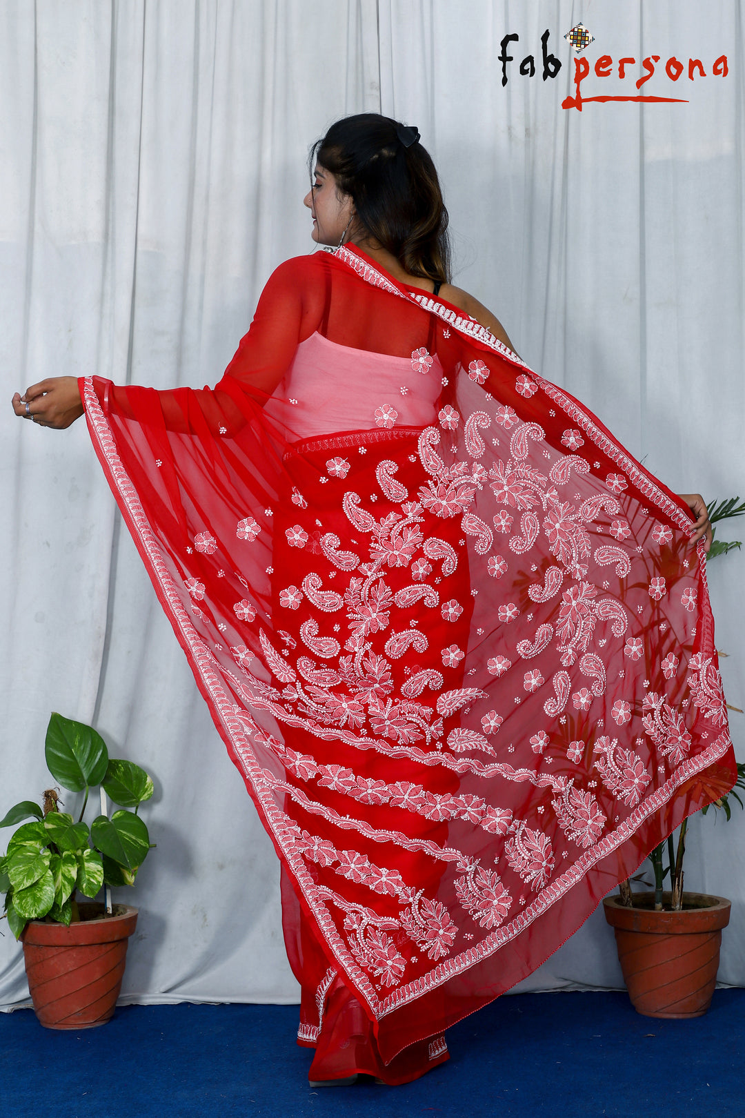 Pure Chiffon Georgette Chikankari Embroidery Saree with Blouse.