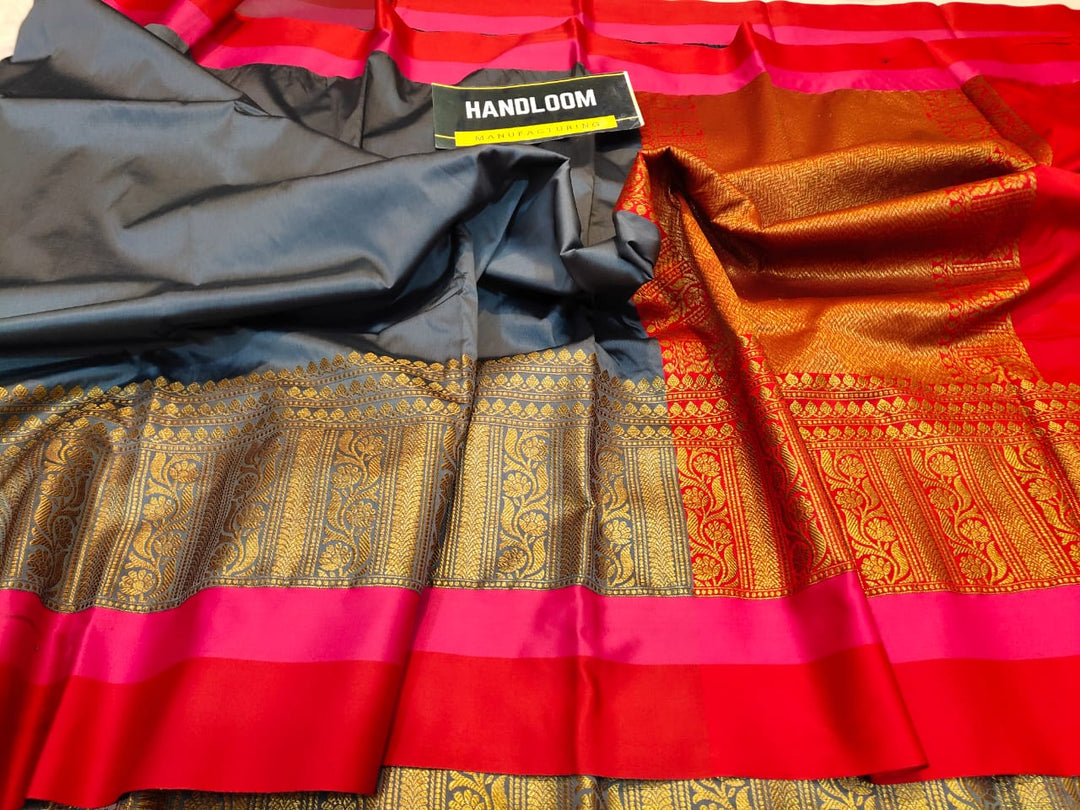 Maheshwari blends silk with zari weaving all over  With blouse border  Rich zari weaved pallu and blouse  ( length- 6.3 meter )