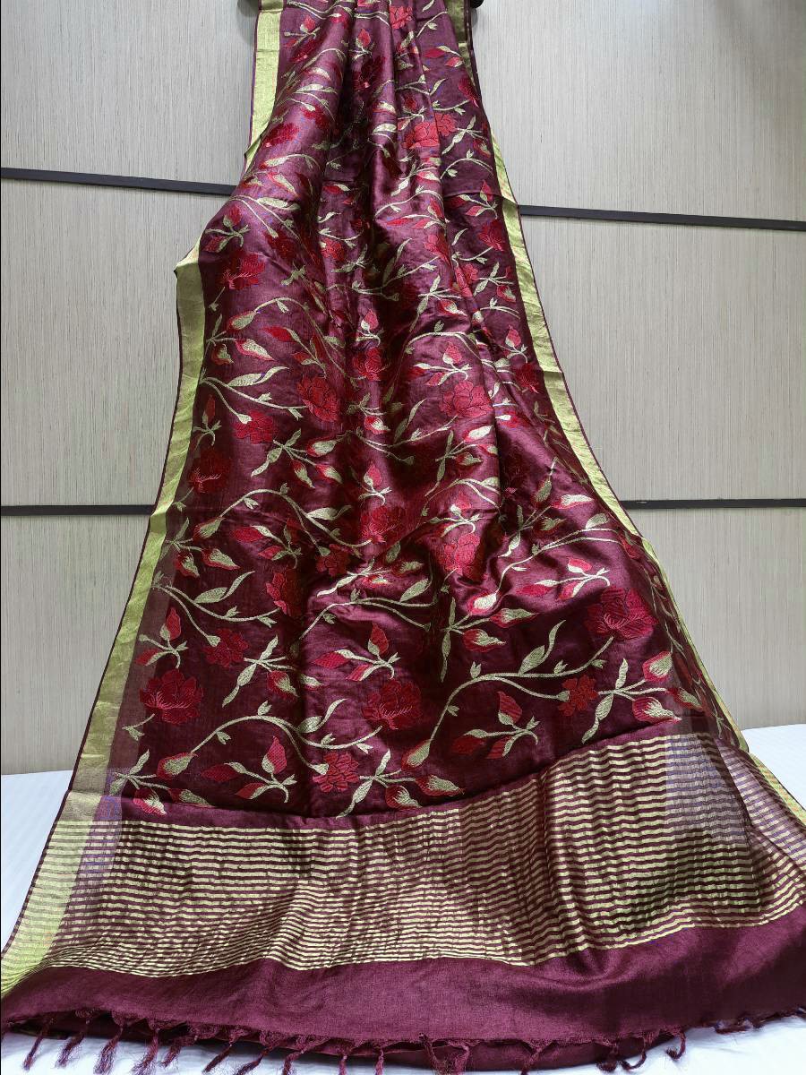 Pure Hand woven Banarasi Tussar Moonga Silk Sarees With  /Blouse Contrast/ Smooth & Soft Fabric ( length- 6.3 meter )