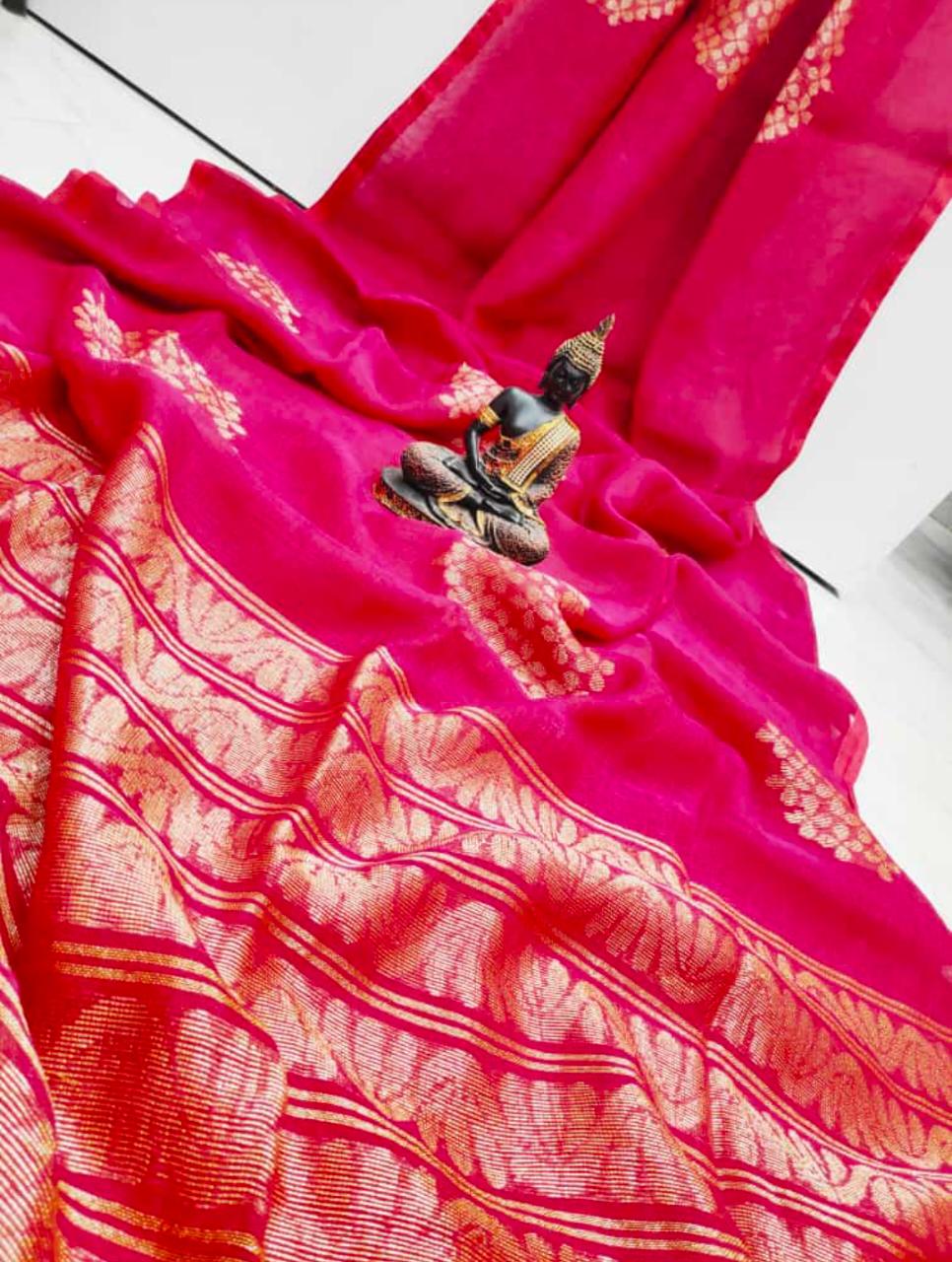 Jamdani Linen By Linen Yarn made saree With Hand weaving